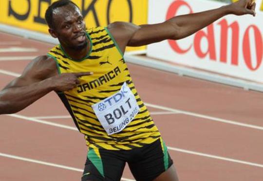 Useyn Bolt rəsmən futbolçu olur