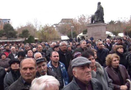 Ermənistanda müxalifət aksiya keçirir