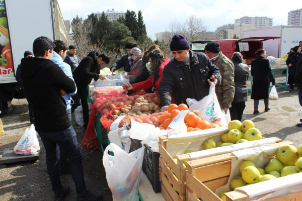 Novruz bayramında bu bazarlarda məhsullar 20-30 faiz ucuz satılacaq – VİDEO