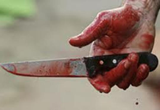 26 yaşlı gənc bıçaqlandı