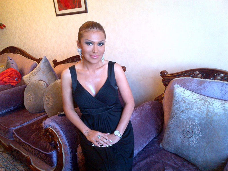 Rəqsanə yenə hamilədir: “Dekabrda ana olacam”