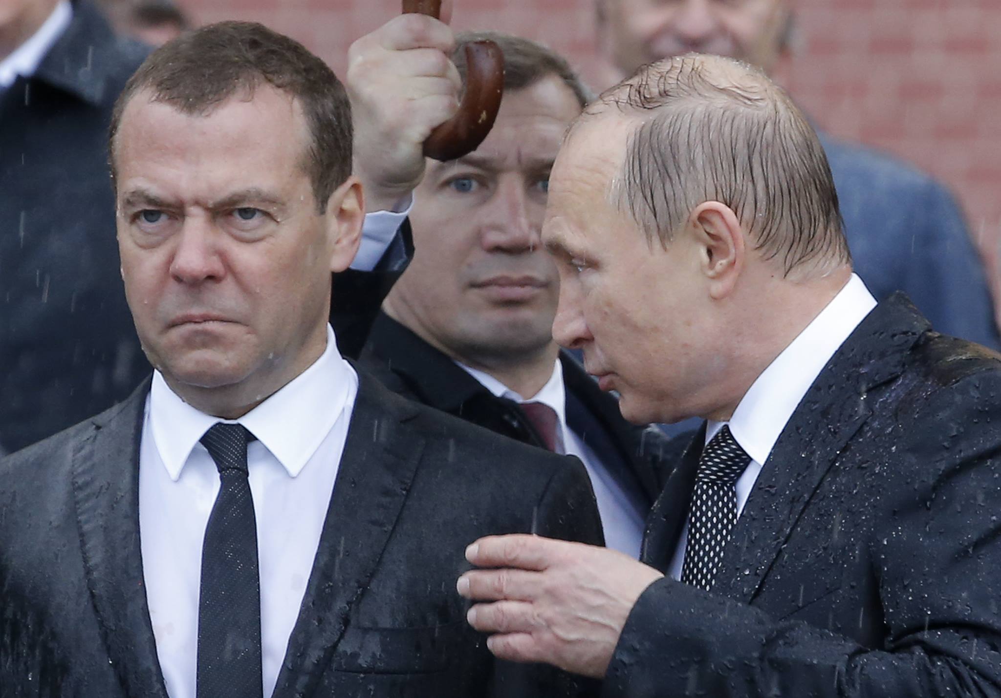 Putin and içir – Canlı yayım