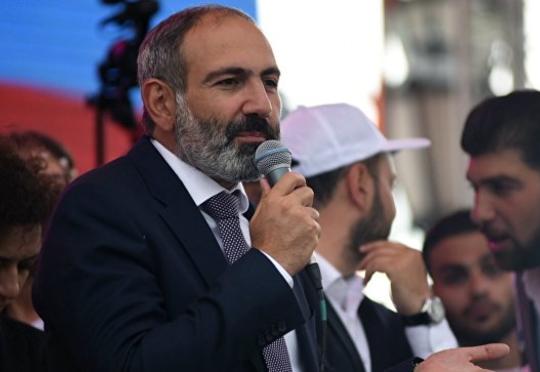 “Paşinyanın anormal təfəkkürü Ermənistanı çökdürəcək” – Siyasi ekspert
