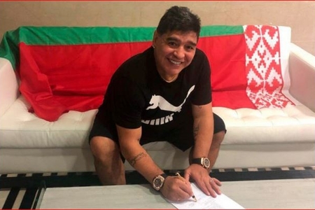 Maradona Belarusun “Dinamo” klubunun idarə heyətinə sədr seçilib