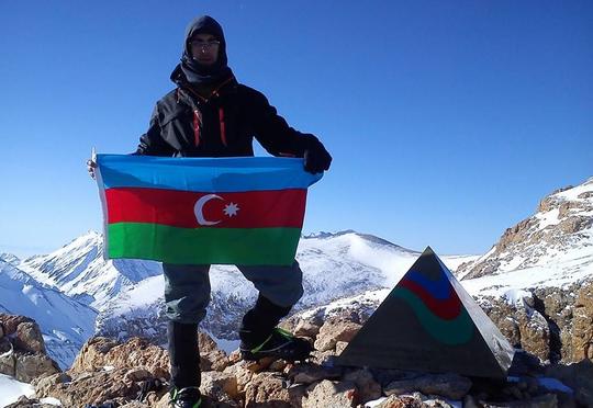Alpinist Babur Hüseynov dəfn edildi