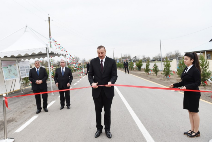 Prezident Lökbatan-Qobu avtomobil yolunun açılışında iştirak edib