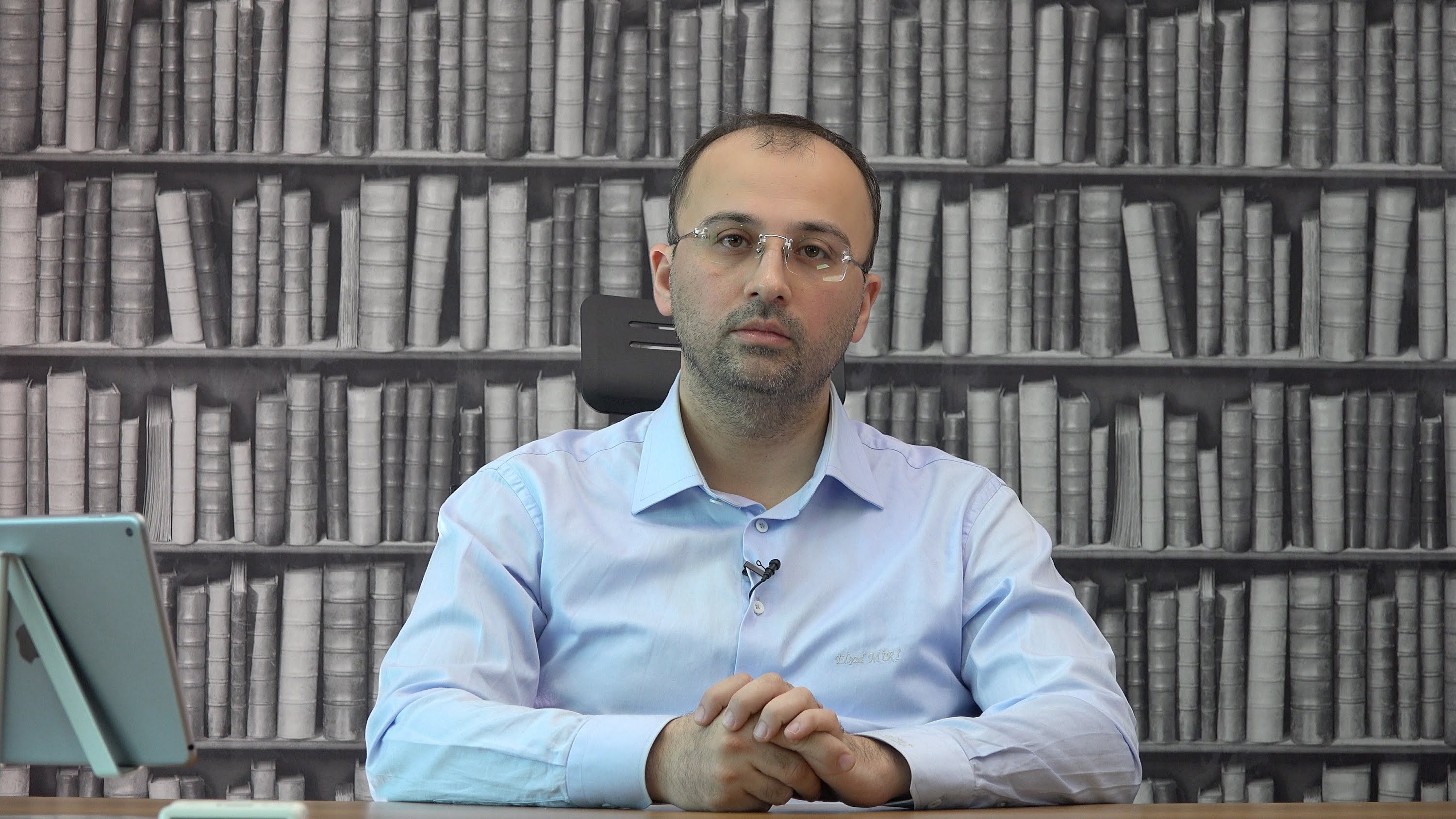 Tanınmış ilahiyyatçının ölkədən çıxışına qadağa qoyuldu
