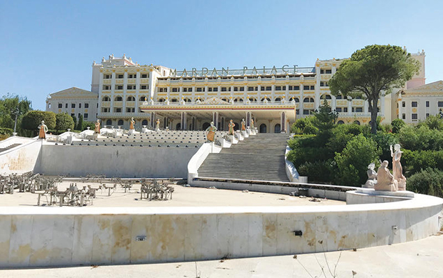 Telman İsmayılovun oteli tanınmaz halda – FOTO