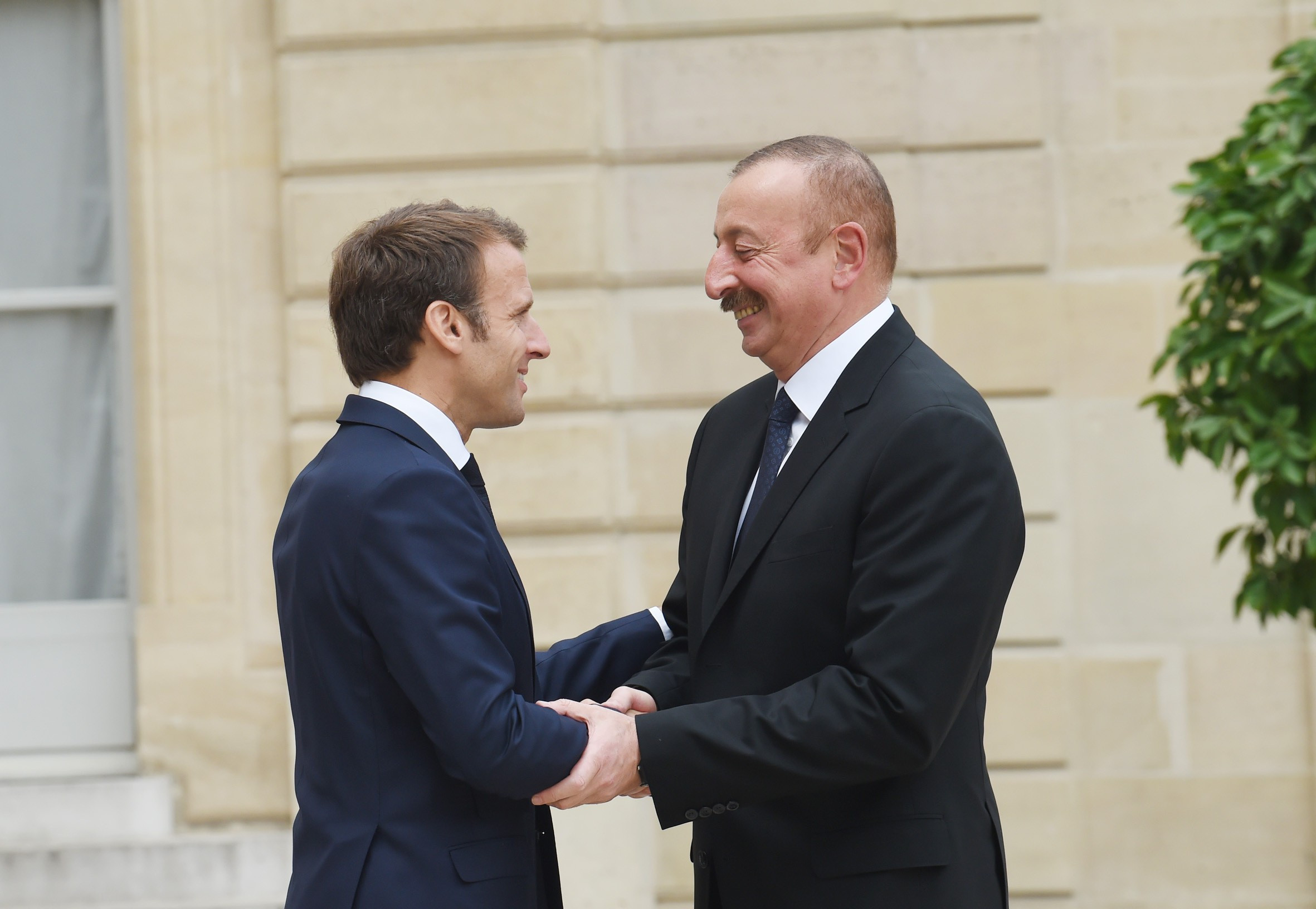 İlham Əliyev Fransa prezidenti ilə görüşüb – FOTOLAR