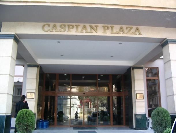 FHN “Caspian Plaza”dakı yanğınla bağlı məlumat yaydı – YENİLƏNİB