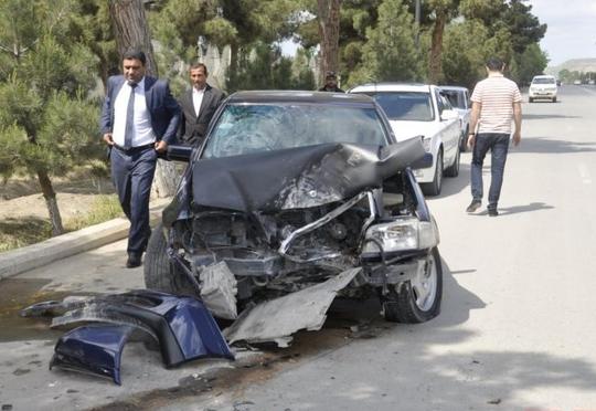 Goranboyda yol qəzası – Ana və övladları yaralandı