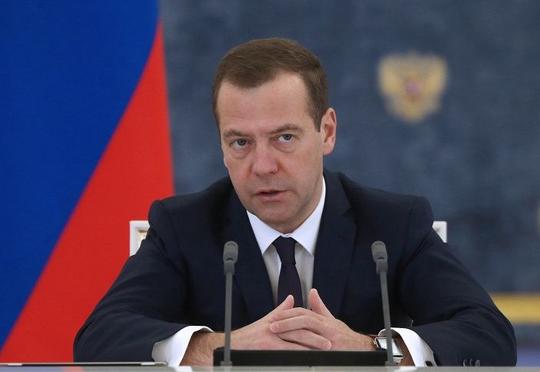 “Gürcüstanın NATO-ya daxil olması qorxuncdur” – Medvedev