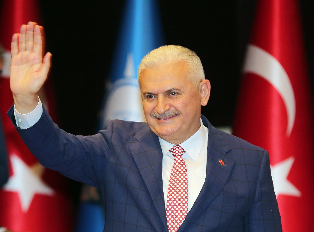 Binəli Yıldırım Azərbaycana gəlir