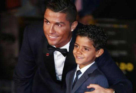 Ronaldonun oğlu poker etdi