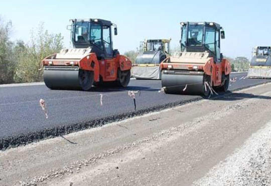 Şəmkirdə yol tikintisinə 4,8 milyon manat ayrıldı