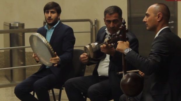 Milli musiqi günü Bakı metrosunda – VİDEO