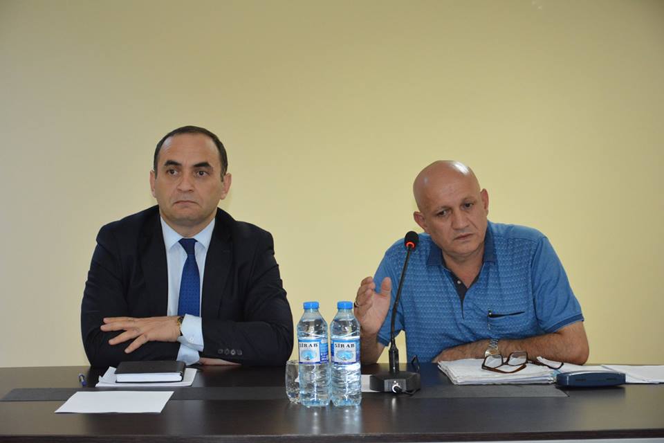 Aİİ “Azərbaycan dövlətçilik tarixində din” mövzusunda seminar keçirib