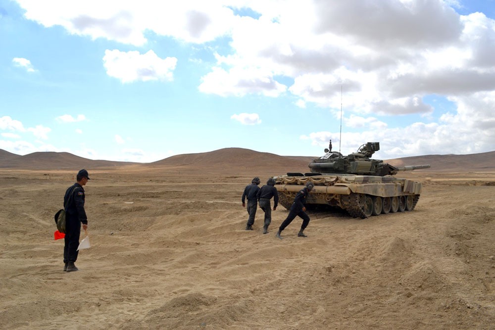 Ordumuzun “Ən yaxşı tank bölüyü” adı uğrunda yarışları başladı – VİDEO