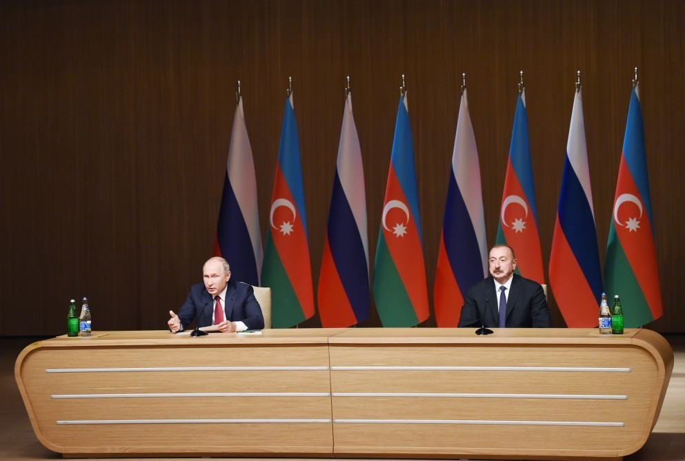 İlham Əliyev və Vladimir Putin Regionlararası Forumun rəsmi açılışında – VİDEO