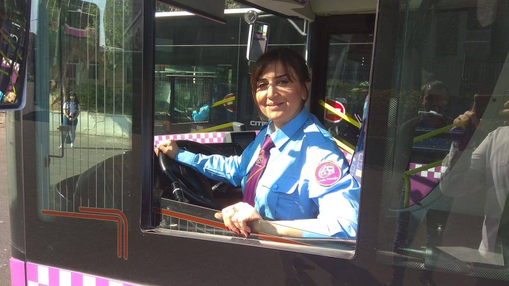 Marşrut avtobusları üçün qadın sürücülər axtarılır – Bakıda yenilik