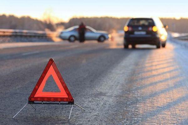 FHN Göygöldəki qəza ilə bağlı məlumat yayıb – Yük maşını 2 nəfərin üzərinə aşıb