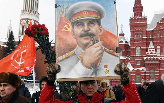 Stalinin telefon kitabçası 3 milyona satıldı