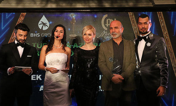 Azərbaycanlı məşhurlar Türkiyədə mükafatlandırıldı – SİYAHI + FOTO