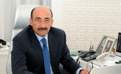 Əbülfəs Qarayev: “Bakı Dövlət Sirkinin yeri dəyişdirilməlidir”