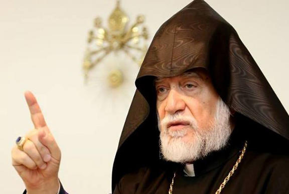 Erməni katolikos Paşinyana qarşı: Pis reaksiya gələcək