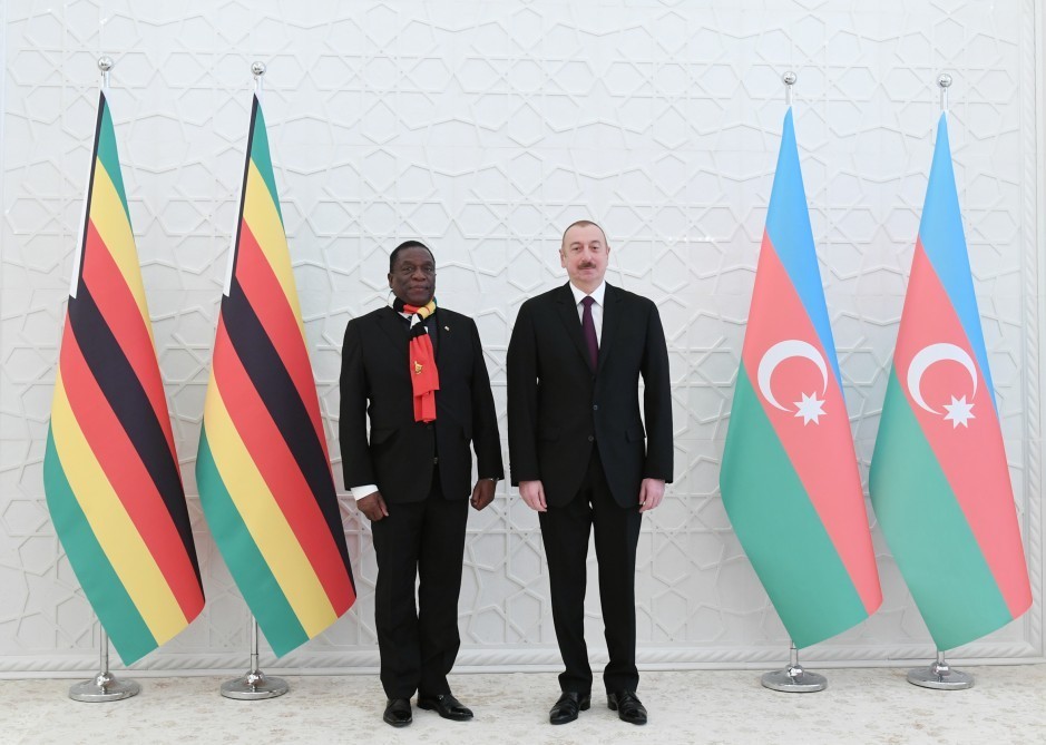 İlham Əliyev Zimbabve prezidenti ilə görüşdü