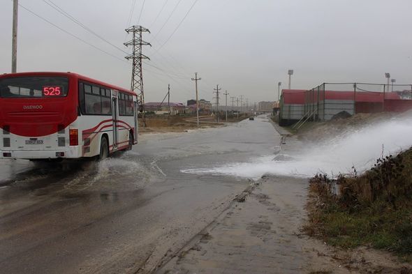 Masazırı su basdı - FOTO