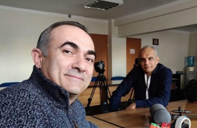 Azərbaycanlı jurnalist “erməni soyqırımı qurbanları” abidəsini ziyarət etdi
