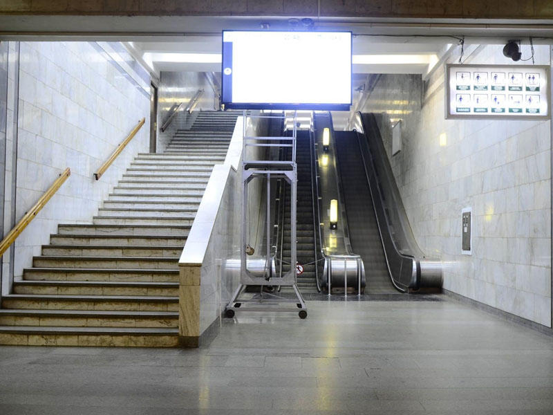 “Həzi Aslanov” stansiyasında eskalator təmirə bağlandı