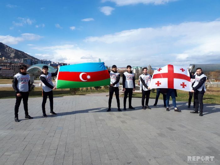 Tbilisidə Xocalı soyqırımı ilə bağlı məlumatlandırma aksiyası keçirilib - FOTO