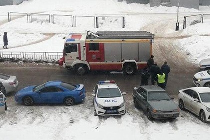 Rusiyada naməlum şəxs məktəbin yaxınlığında atəş açıb