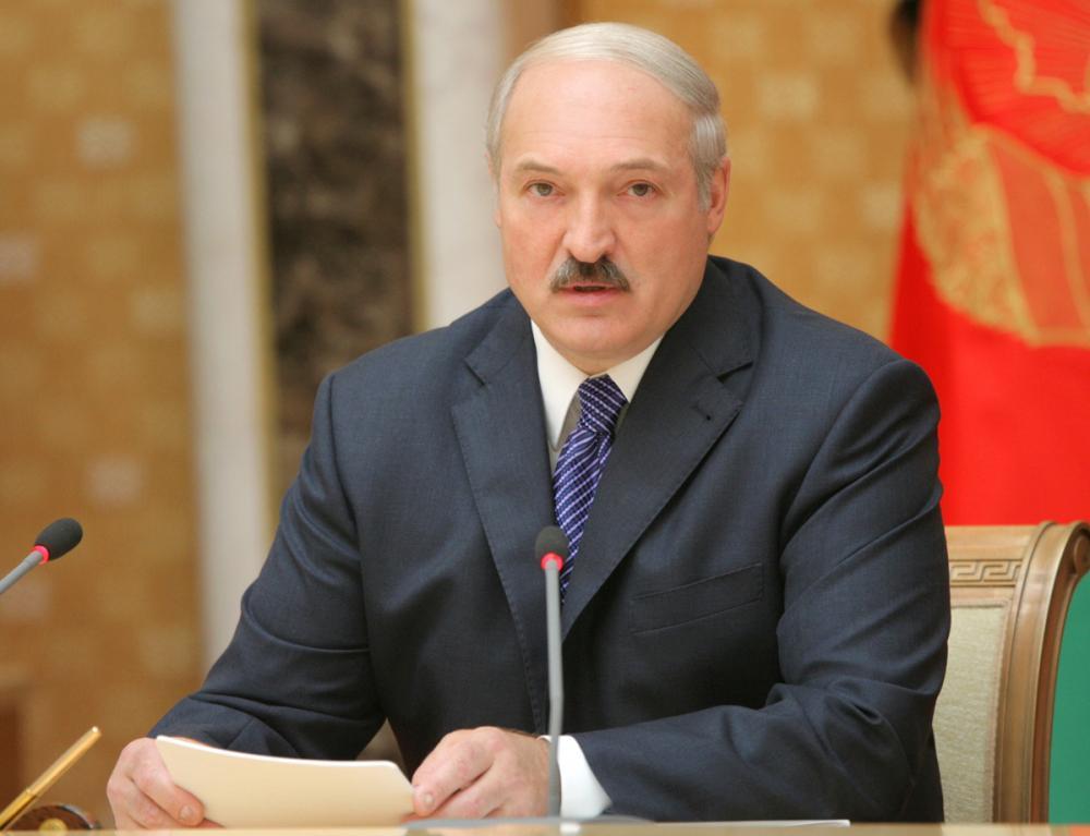 Aleksandr Lukaşenko: “Ukraynada prezident seçkilərində Poroşenko qalib gələcək”