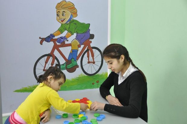 Sağlamlıq imkanları məhdud uşaqlar 200 manat müavinət alacaq
