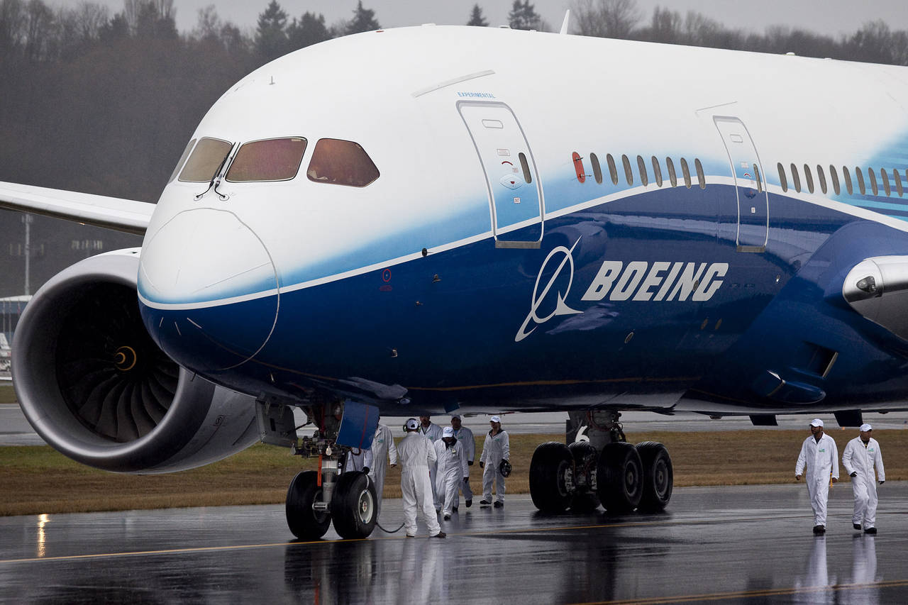 Norveç şirkəti “Boeing”ə qarşı iddia irəli sürmək niyyətindədir