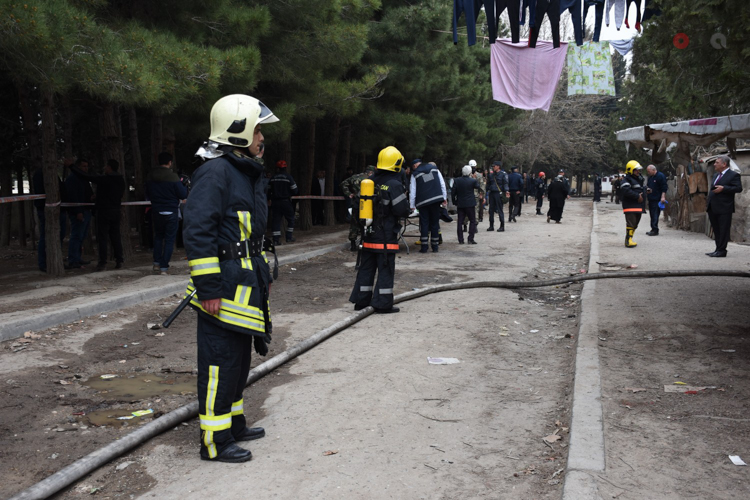 Bakıda baş verən yanğın zamanı 7 nəfər zərər çəkib