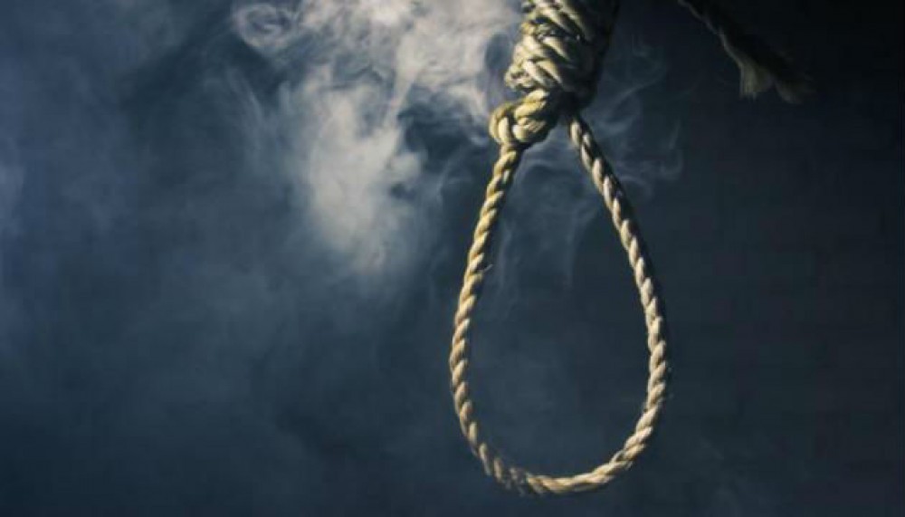 Sabirabadda ahıl kişi intihar edib