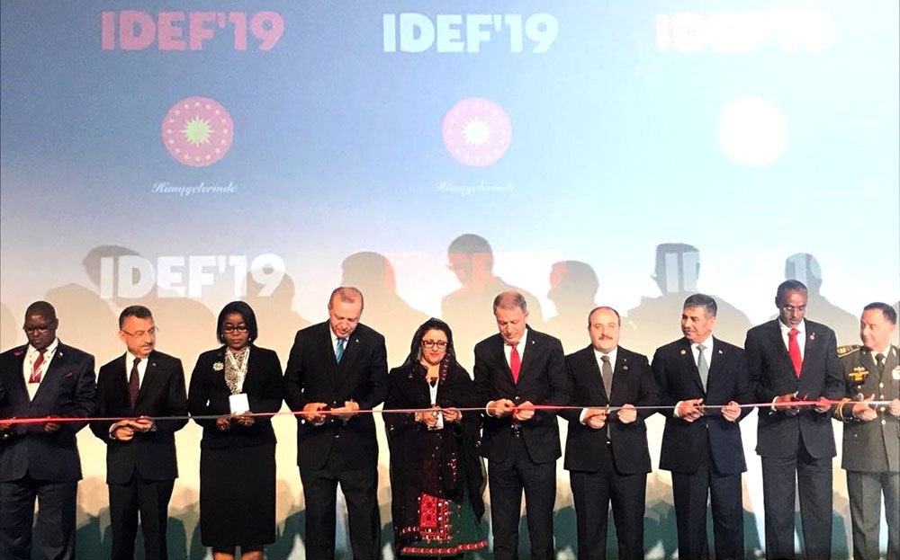 Zakir Həsənov İstanbulda “İDEF-2019” sərgisinin açılış mərasimində iştirak edib