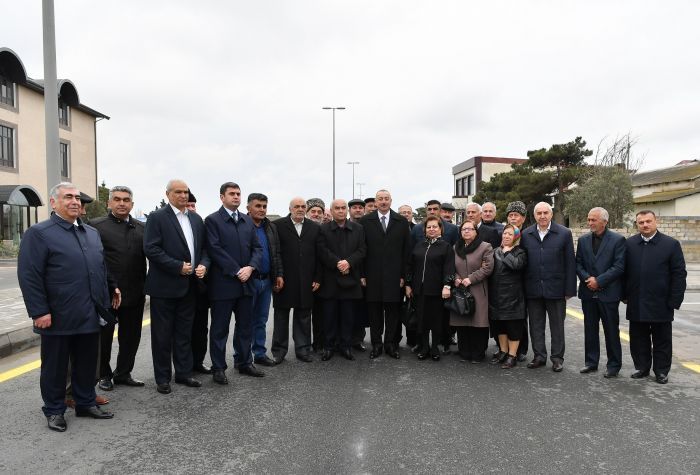 Prezident vətəndaşlarla görüşüb - FOTO