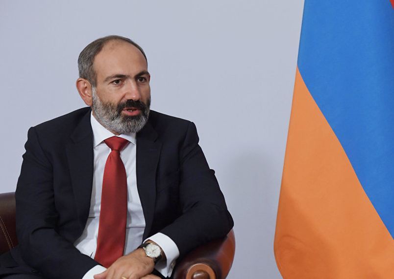 Ermənistan baş nazirinin reytinqi azalmaqda davam edir