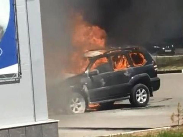Bakıda “Toyota” yandı – VİDEO