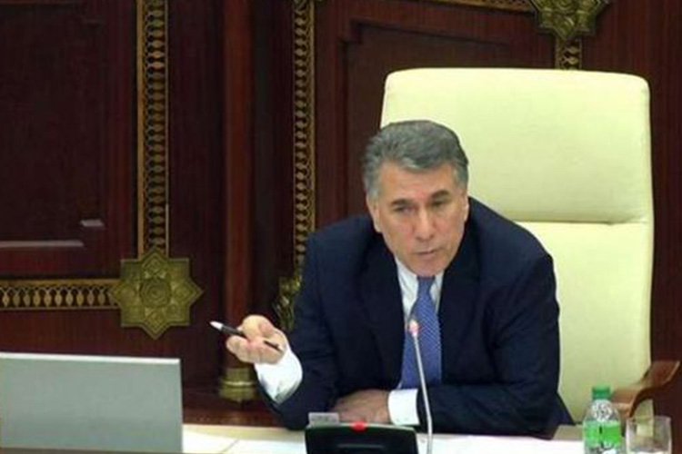 Vitse-spiker: “Britaniyanın xarici işlər naziri bir söz, səfiri başqa söz deyir”