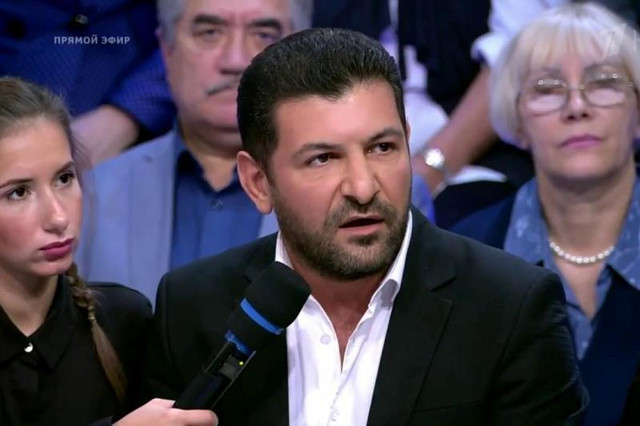 YAP-çı deputat: “Fuad Abbasov qanı erməni qanına qarışmış azərbaycanlı diaspor nümayəndələrinin vasitəsilə saxlanılıb”