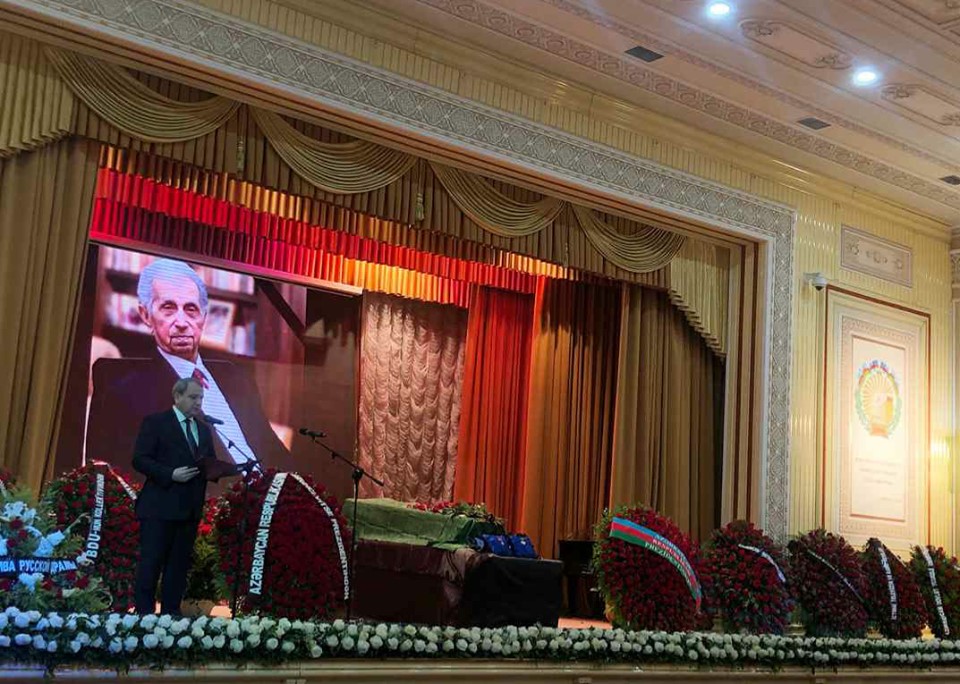 Prezident İlham Əliyev Şirməmməd Hüseynovun vəfatı ilə əlaqədar başsağlığı verib