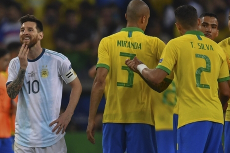 Braziliya yığması Argentinaya qalib gələrək finala yüksəlib