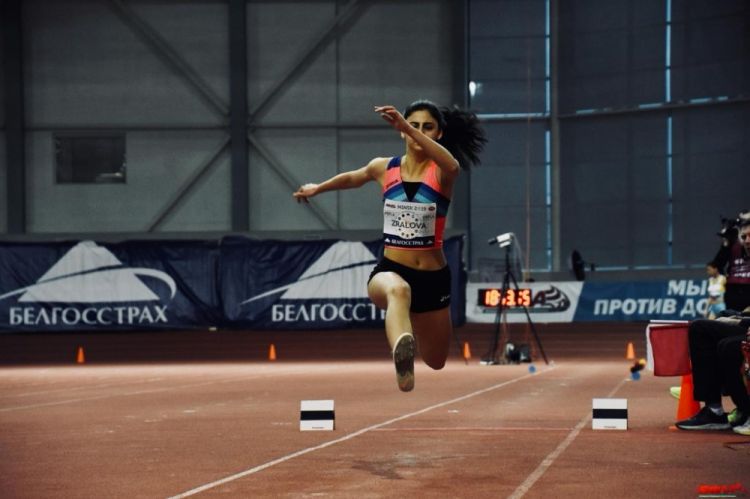 Azərbaycan atleti Almatıda bürünc medal qazanıb