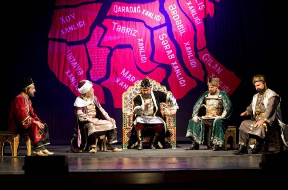 Milli Dram Teatrı mövsümü “Qarabağnamə” ilə bağlayıb